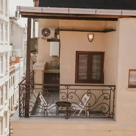 Galadoo Suites 4Th Floor Istanbul Exterior photo